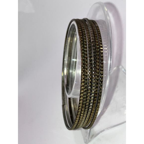 6 Textured 2.75" Bangles Bracelets! - Picture 4 of 6